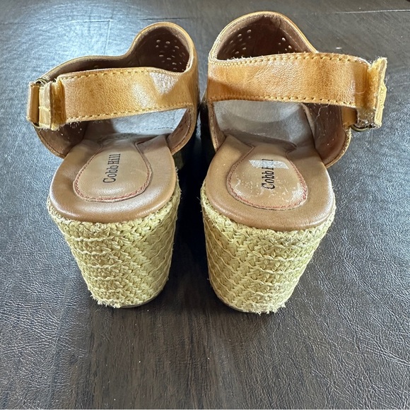 Cobb Hill Amber Camel Yellow Cutout Erika Leather Slingback Wedge Sandals Sz 8 - Picture 11 of 16